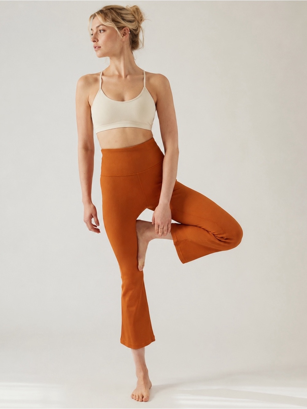 Athleta Woman Ribbed High Rise Flare Crop Legging LARGE Athleisure Yoga Boho